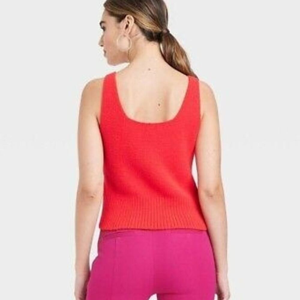 A New Day Red‎ Soft V-neck Sleeveless Sweater Tank Top Size Medium - Picture 4 of 9